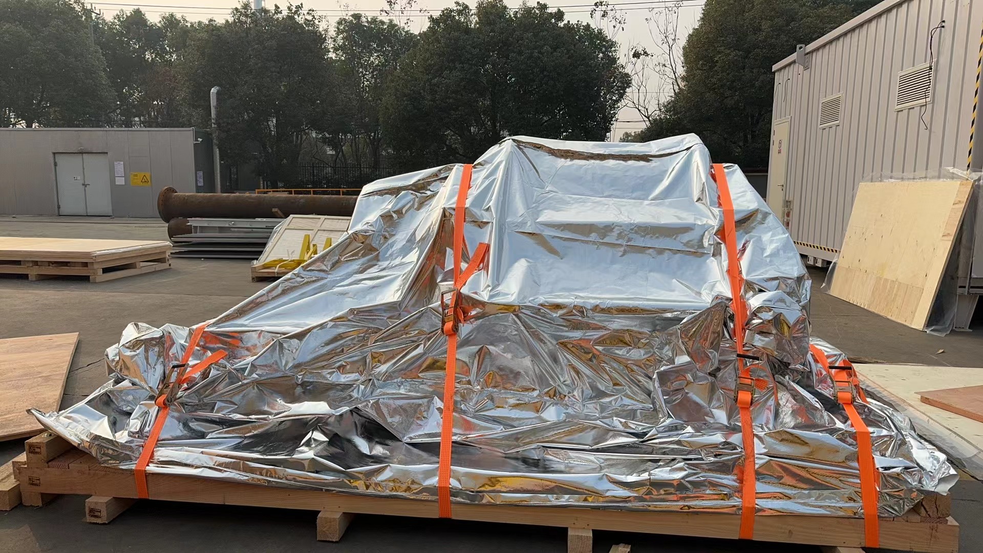 木包裝箱為何會變色？